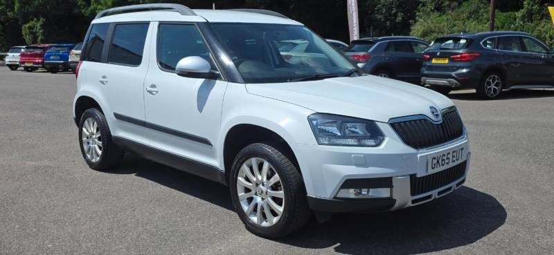 Skoda Yeti 1.2 Tsi 110 Se Dsg White #3