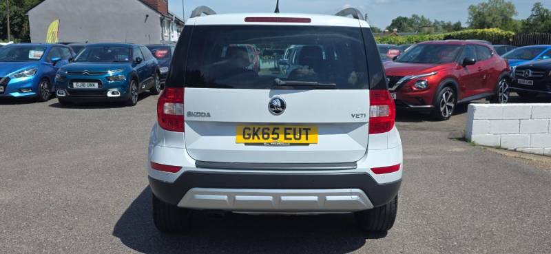 Skoda Yeti Elegance Tdi Cr White #8