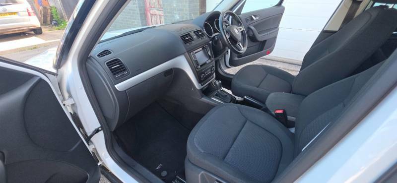 Skoda Yeti Elegance Tdi Cr White #14
