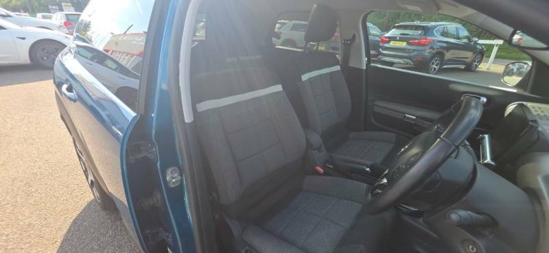 Citroen C4 Cactus 1.2 Puretech Flair 6 Speed Black #12