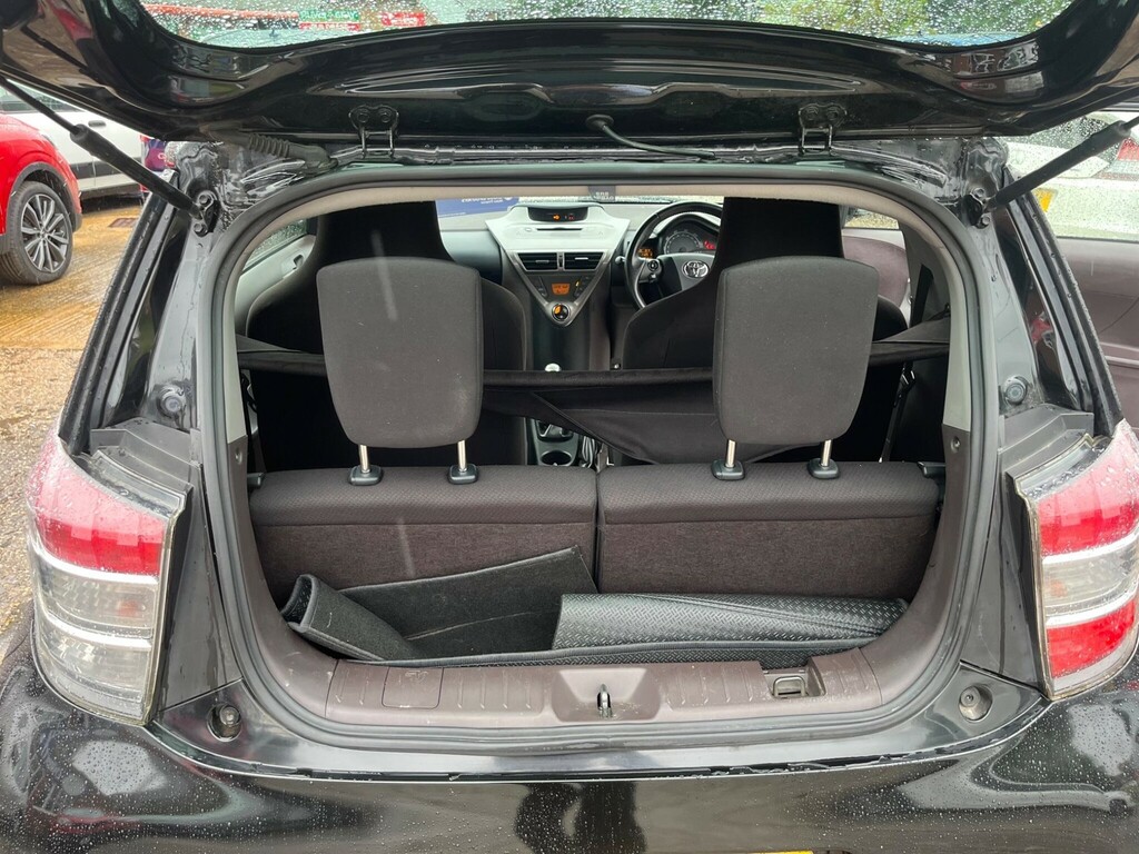 Toyota IQ 1.33 Dual Vvt-i 3 Multidrive Euro 4 Grey #14