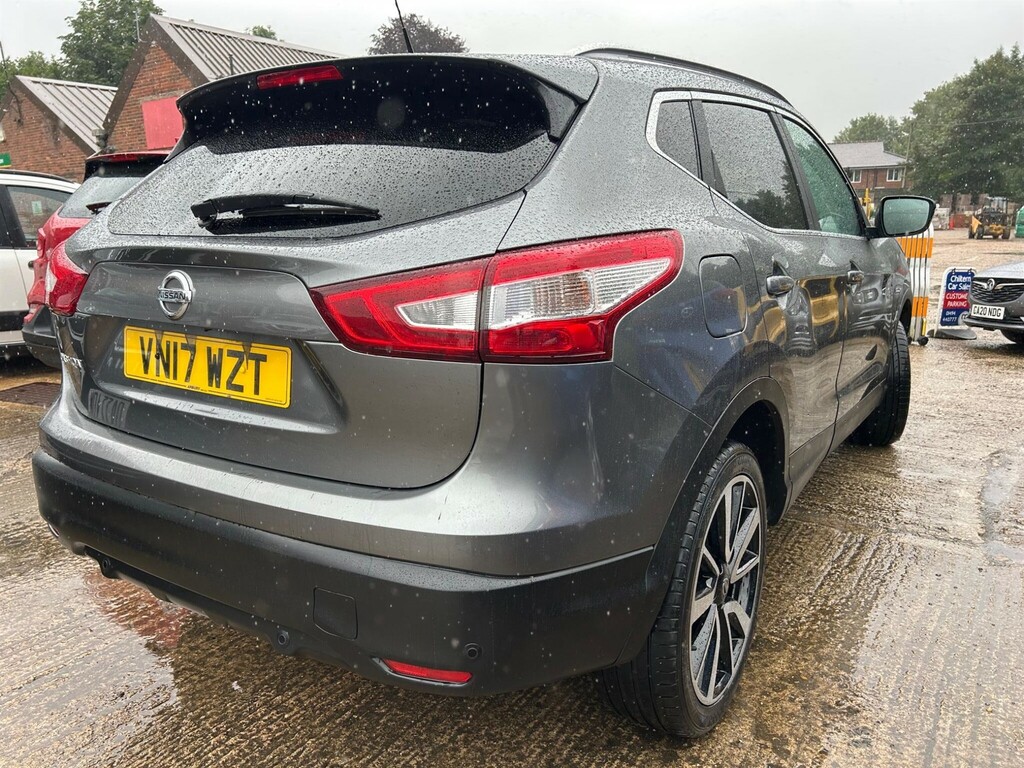 Nissan Qashqai 1.5 Dci Tekna 2Wd Euro 6 Ss VN17WZT Grey #4
