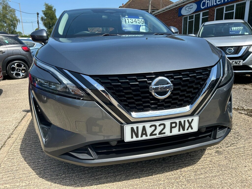 Nissan Qashqai 1.3 Dig-t Mhev Acenta Premium Euro 6 Ss NA22PNX Grey #3