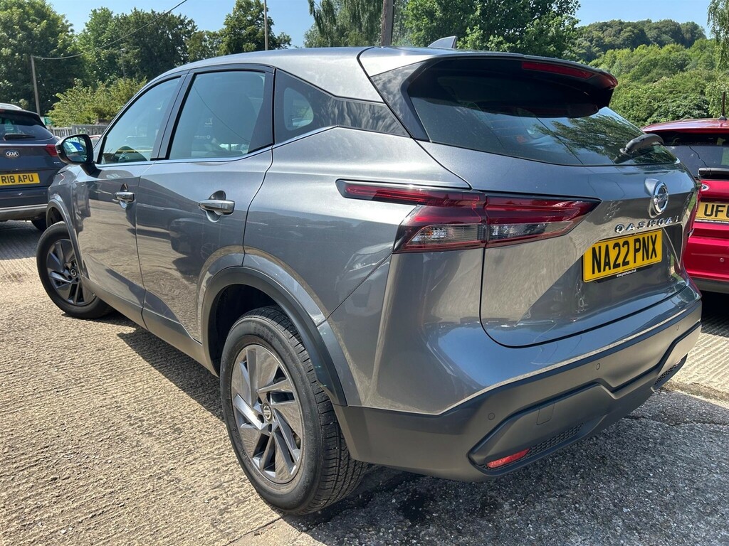 Nissan Qashqai 1.3 Dig-t Mhev Acenta Premium Euro 6 Ss NA22PNX Grey #5