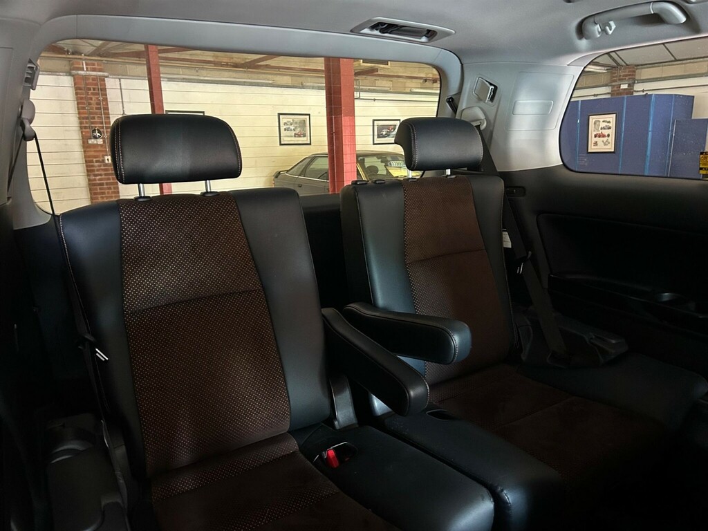 Toyota Alphard Mpv Black #5
