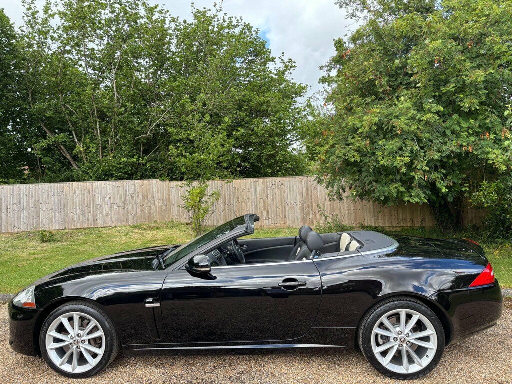 Jaguar XK 5.0 Supercharged V8 R White #10