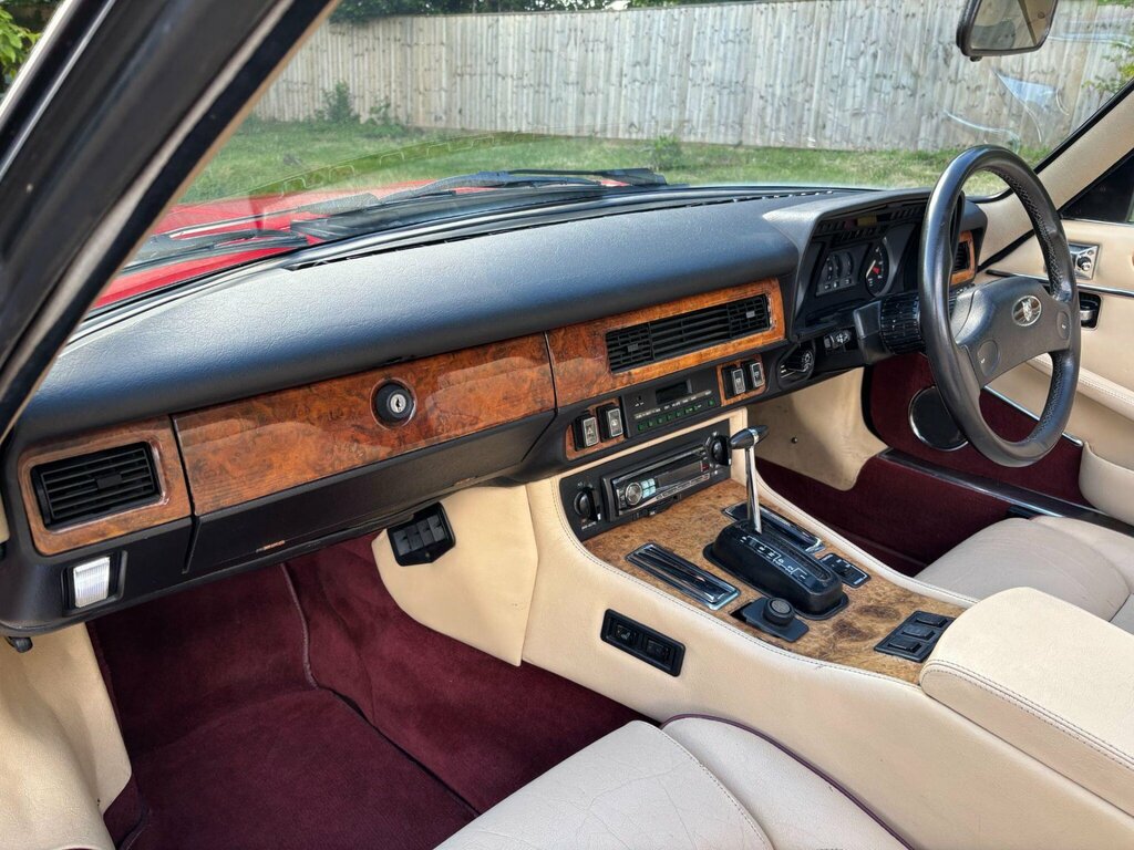 Jaguar XJS 5.3 V12 Blue #14