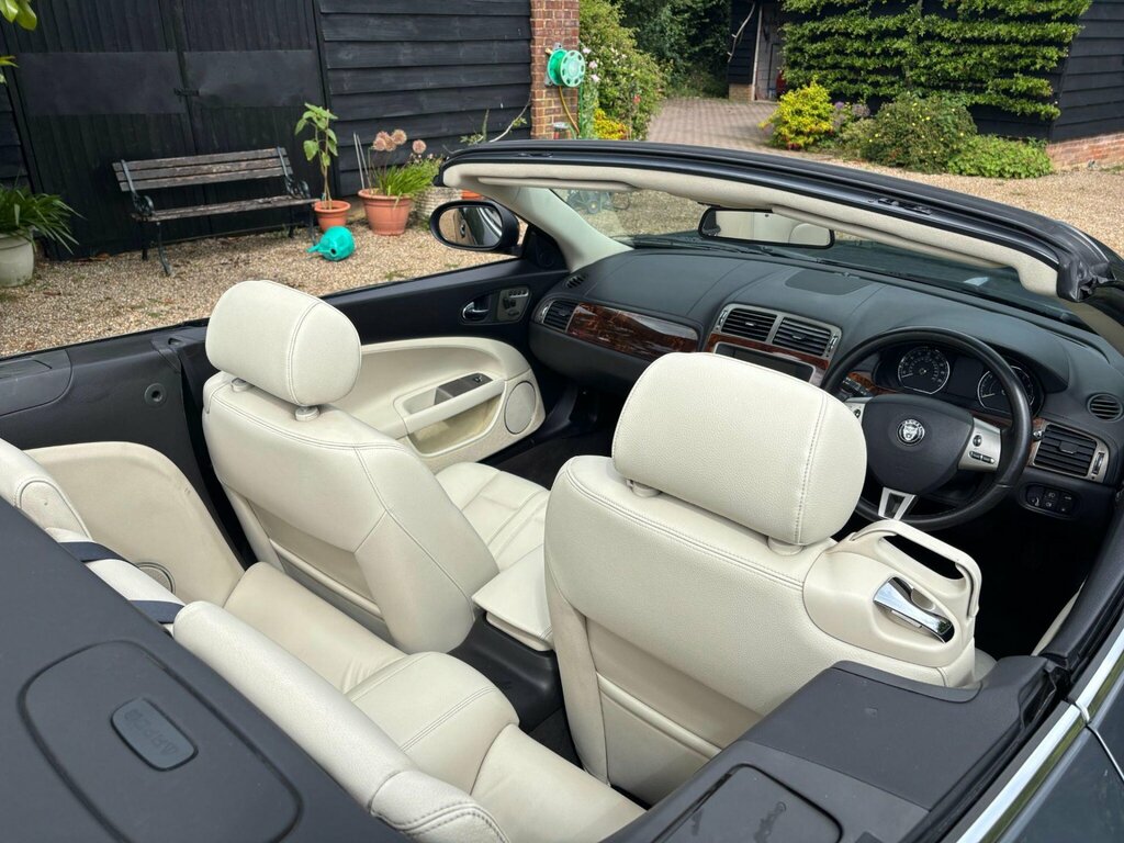 Jaguar XK Auto Silver #25