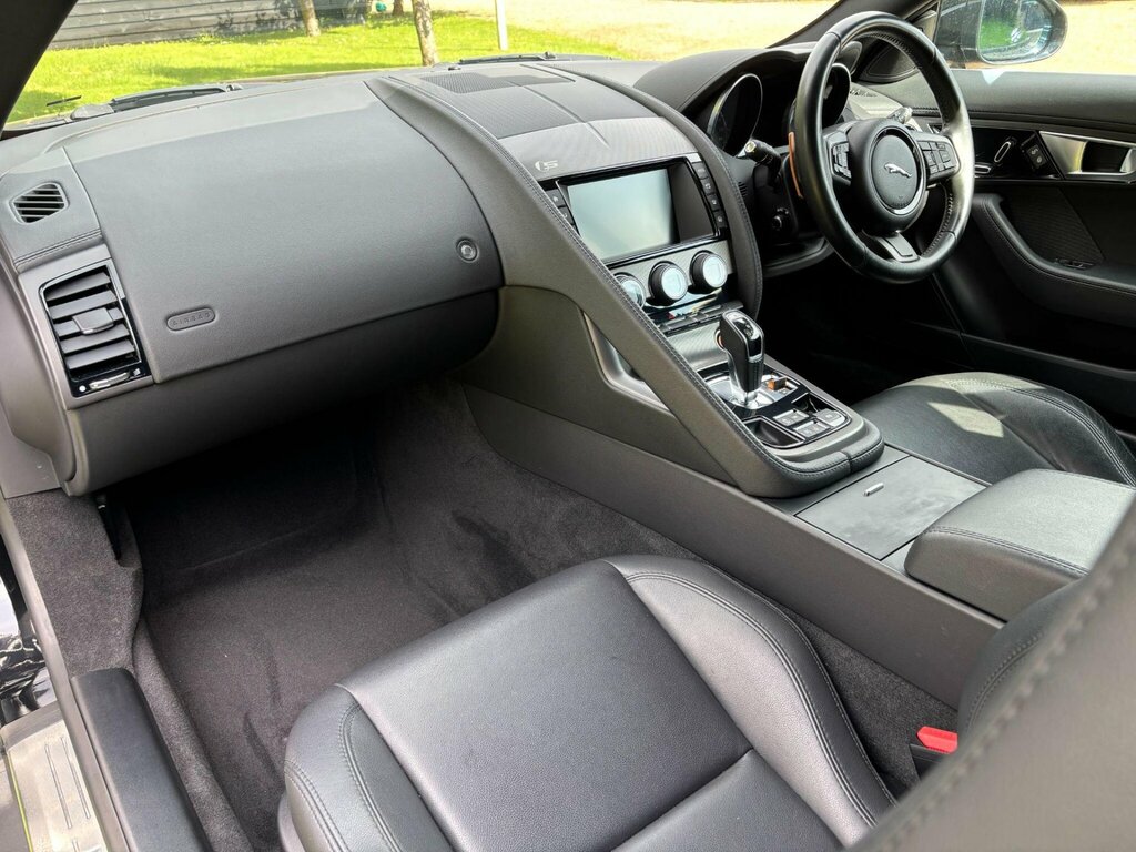 Jaguar F-Type V6 Grey #18