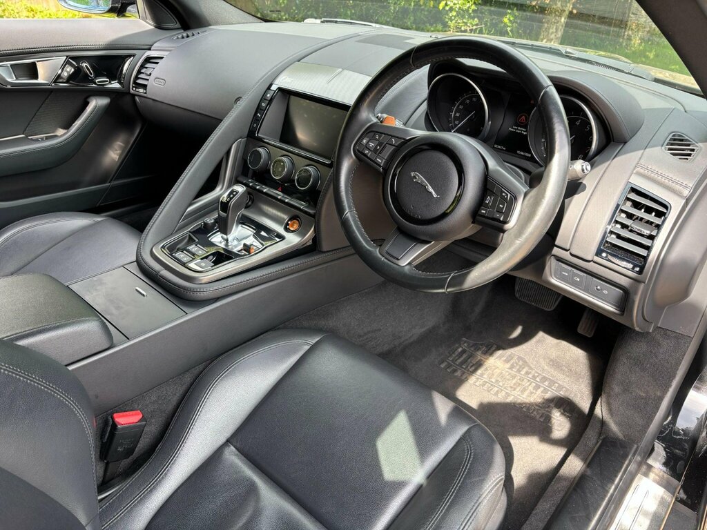 Jaguar F-Type V6 Grey #33