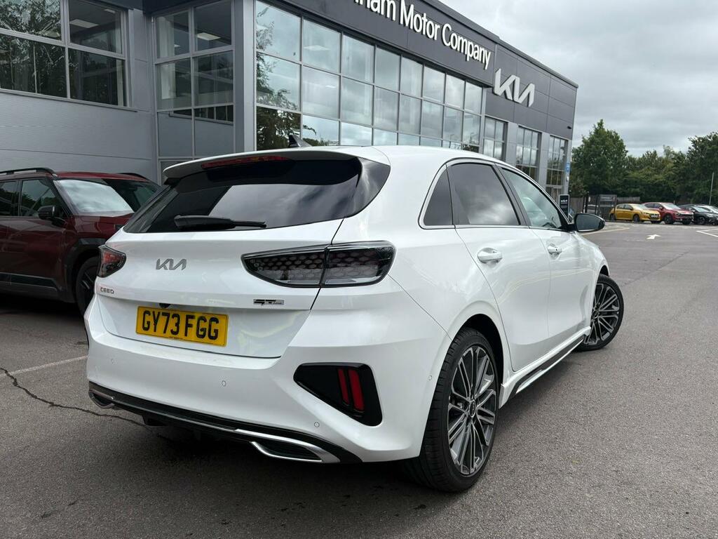 Kia Ceed 1.5T Gdi Isg Gt-line S White #4