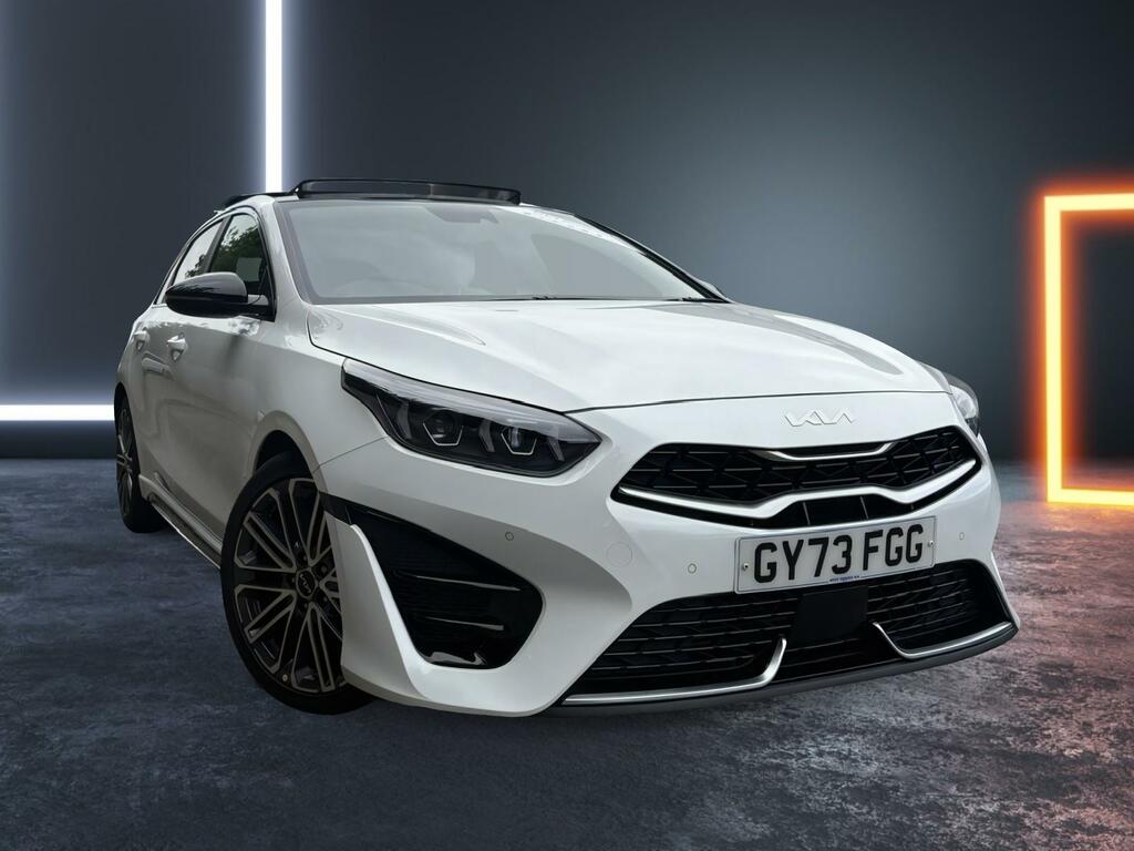 Kia Ceed 1.5T Gdi Isg Gt-line S White