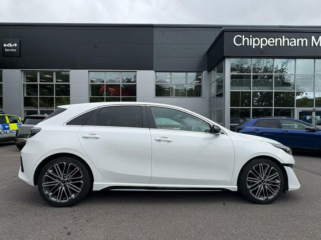 Kia Ceed 1.5T Gdi Isg Gt-line S White #5