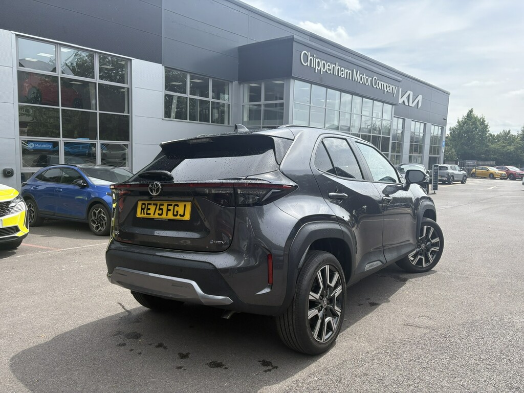 Toyota Yaris Cross 1.5 Hybrid 130 Excel Cvt RE75FGJ Grey #4