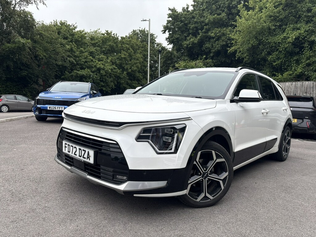 Kia Niro 1.6 Gdi Hybrid 3 Dct FD72DZA White #3