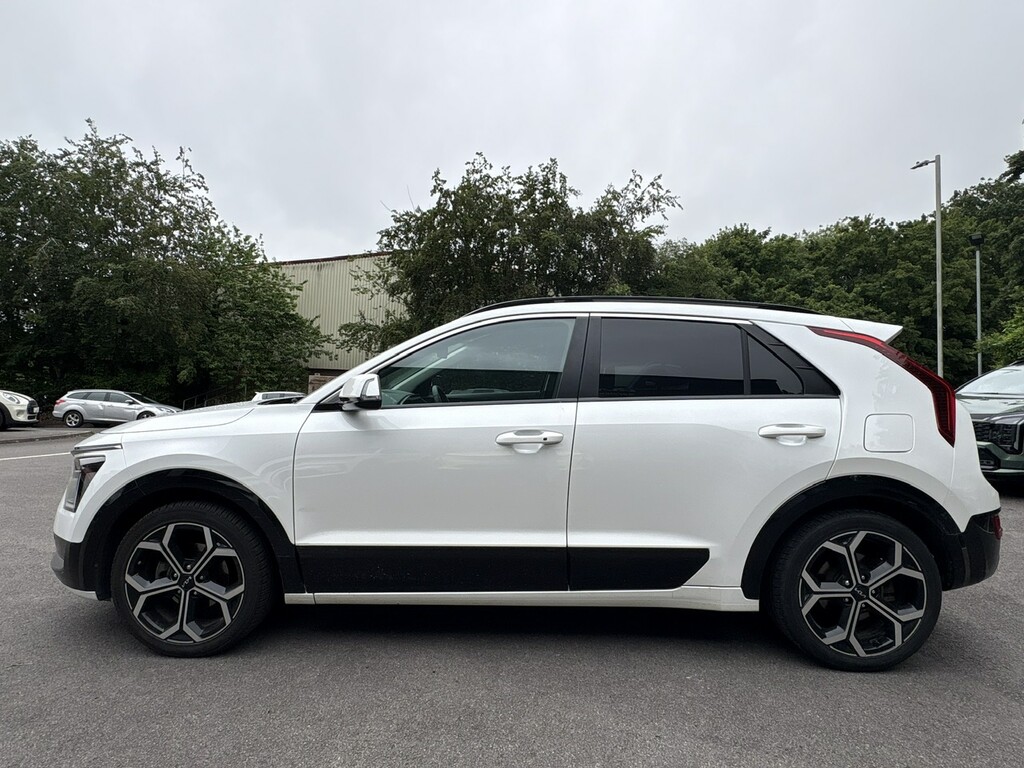 Kia Niro 1.6 Gdi Hybrid 3 Dct FD72DZA White #6
