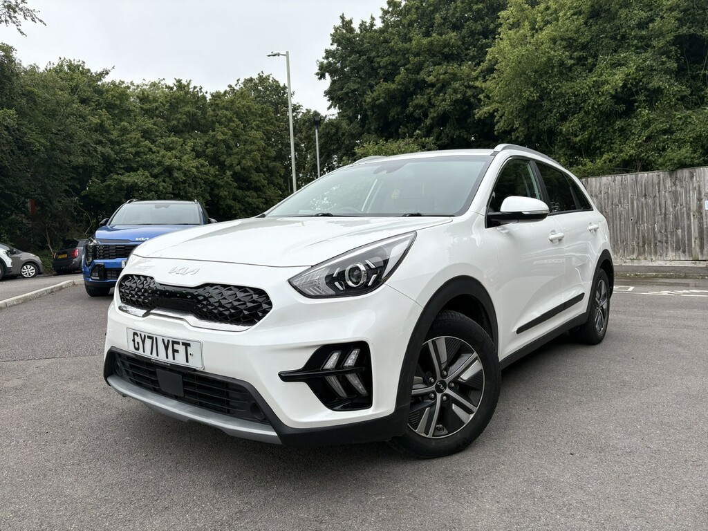 Kia Niro 1.6 Gdi Hybrid 2 Dct White #3