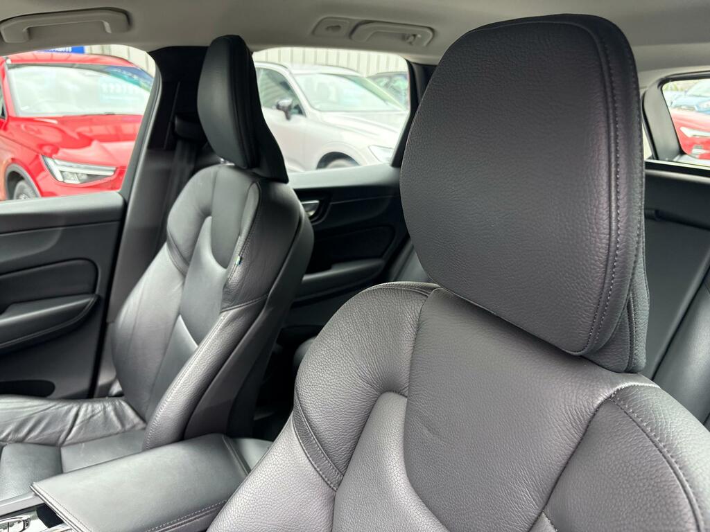 Volvo XC60 Suv Grey #12