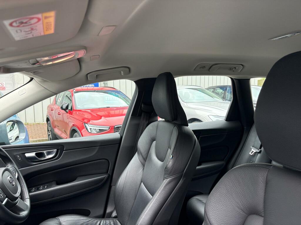 Volvo XC60 Suv Grey #16
