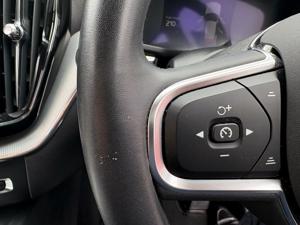 Volvo XC60 Suv Grey #41