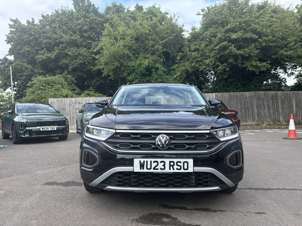 Volkswagen T-Roc 1.5 Tsi Life WU23RSO Black #5