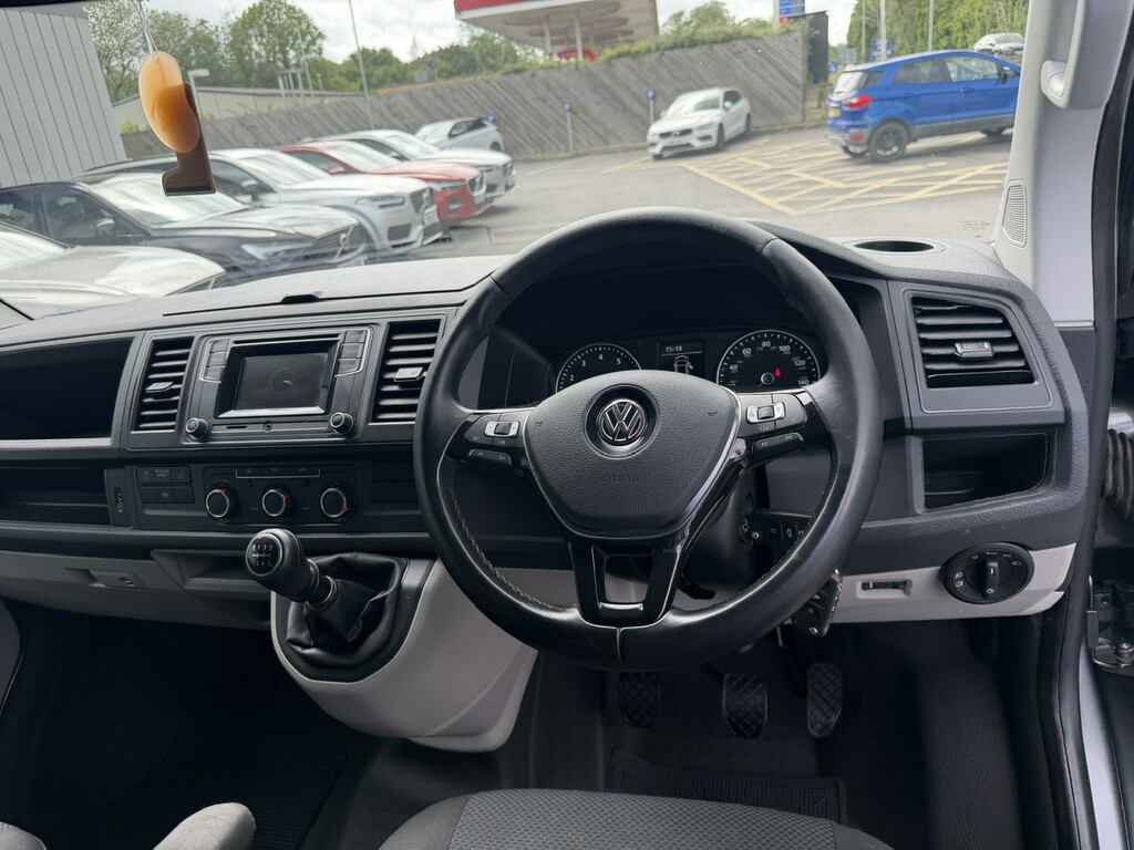 Volkswagen Transporter Transporter T28 Highline Tdi Bluemotion Technology White #23