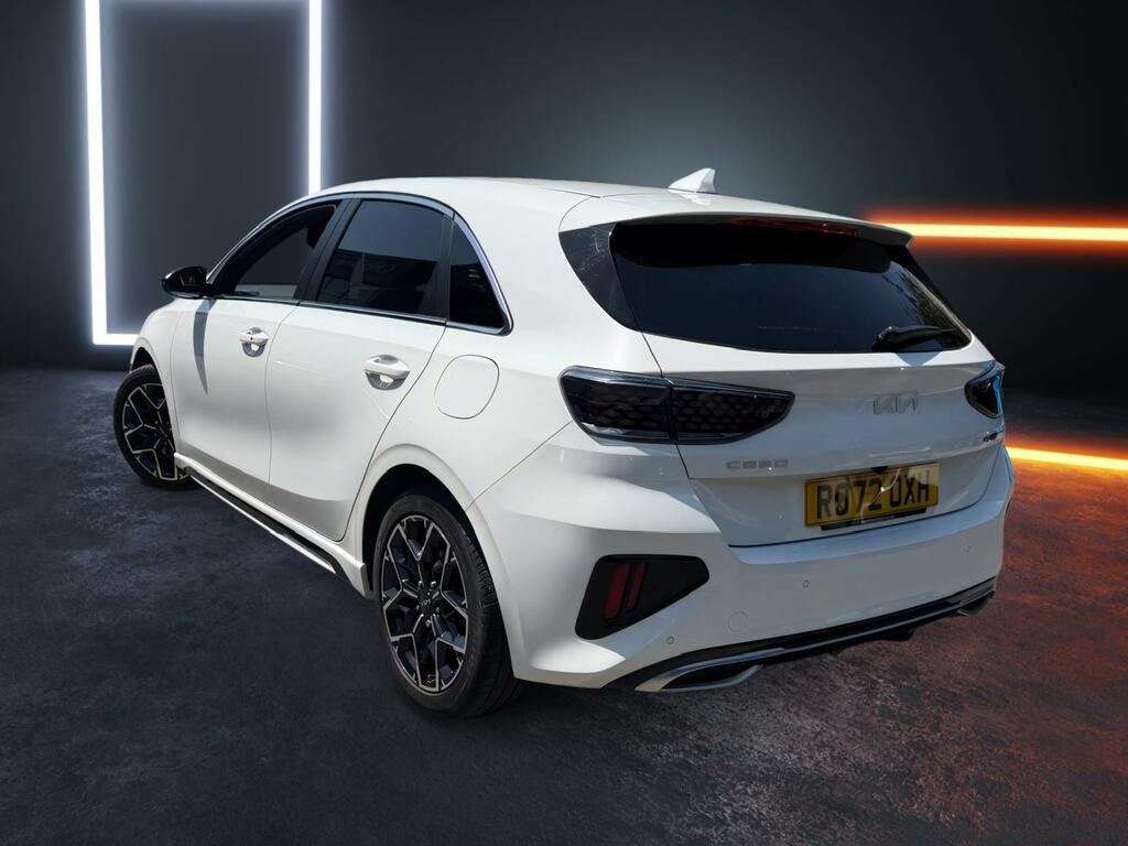 Kia Ceed 1.5T Gdi Isg Gt-line R072OXH White #2