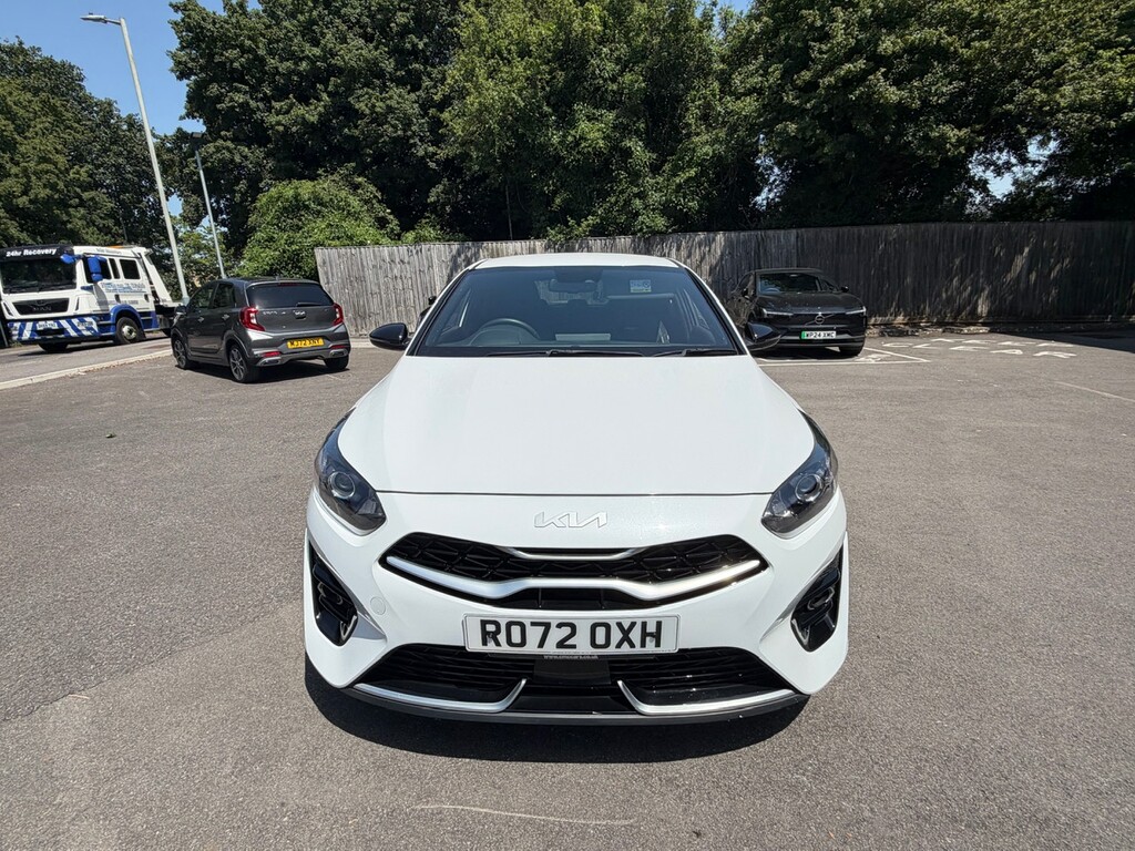 Kia Ceed 1.5T Gdi Isg Gt-line R072OXH White #6