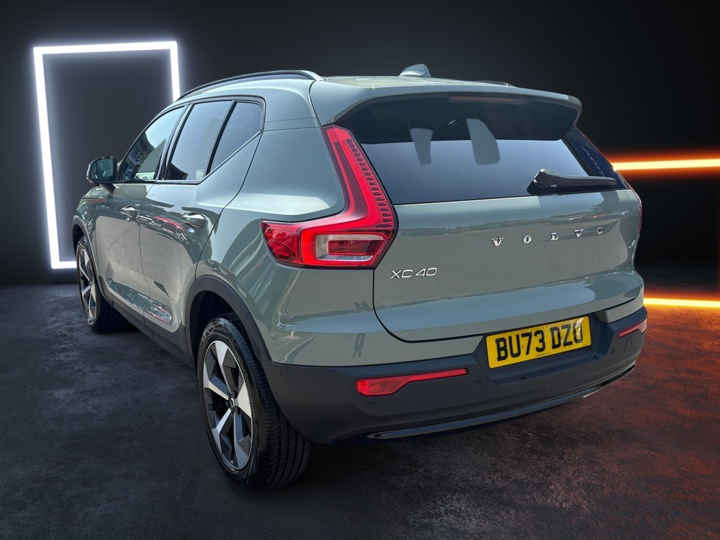 Volvo XC40 2.0 B4p Ultimate Dark Green #3