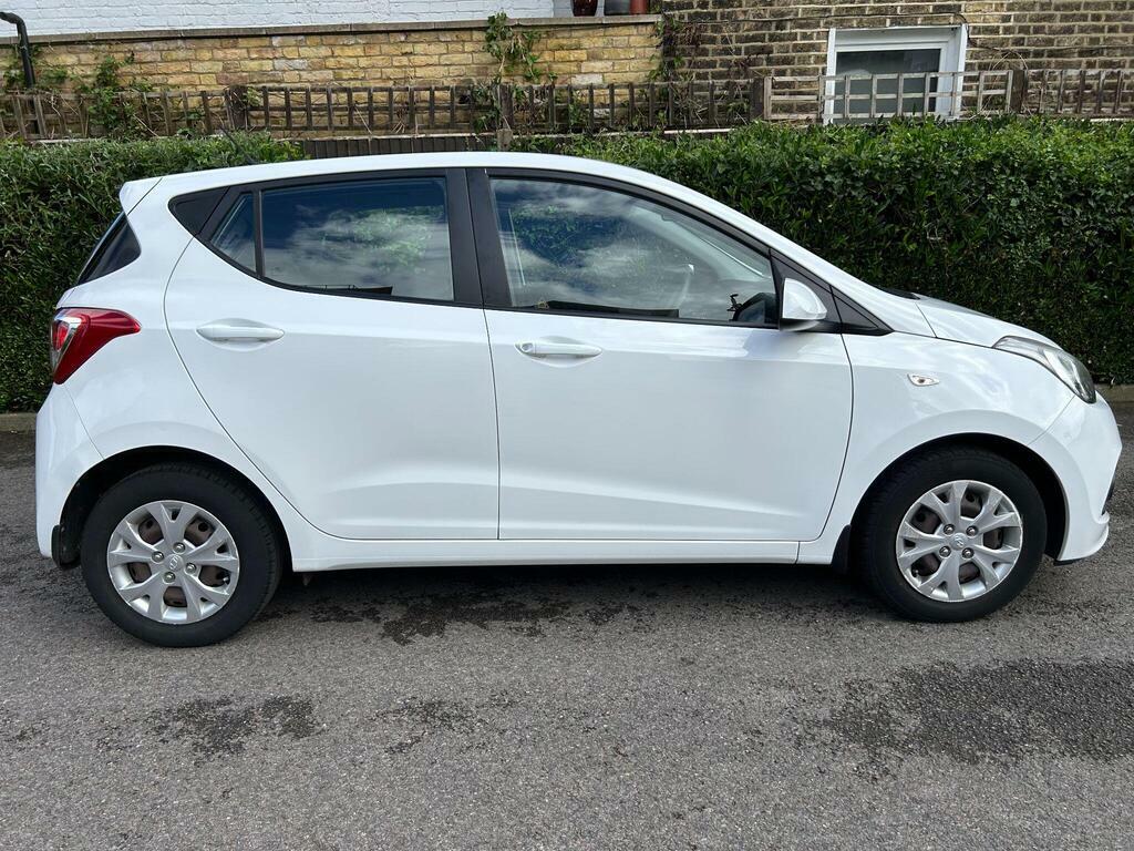 Hyundai I10 1.2 Se Euro 5 White #5