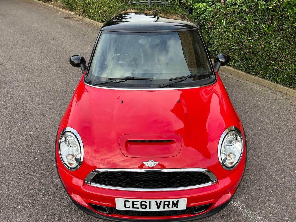 Mini Hatch One Red #69