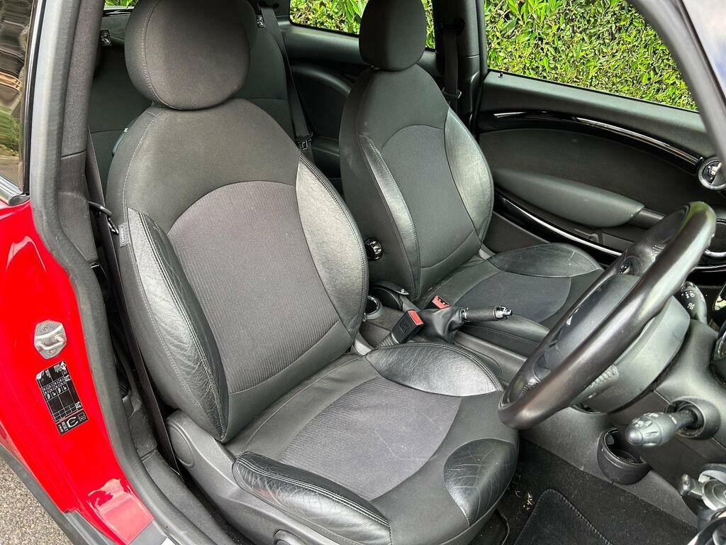 Mini Hatch One Red #18