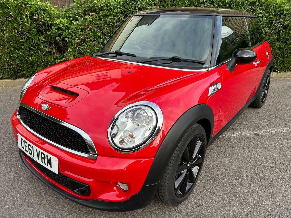 Mini Hatch One Red #1