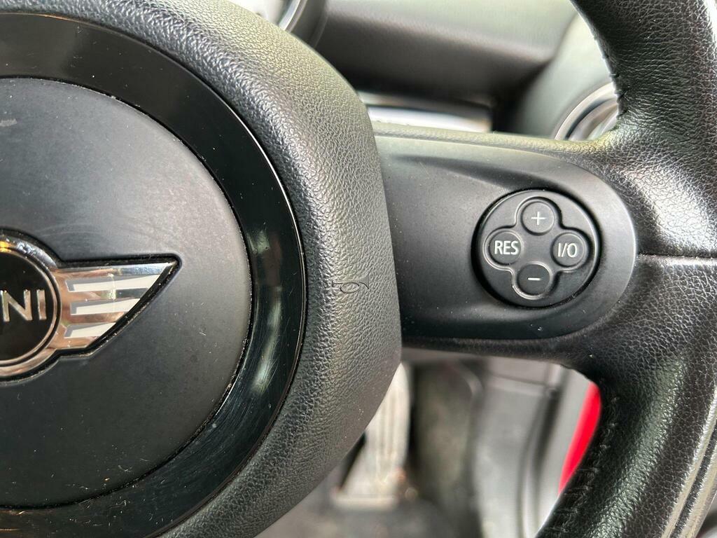 Mini Hatch One Red #94