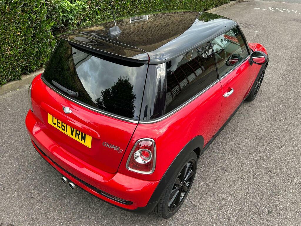Mini Hatch One Red #58