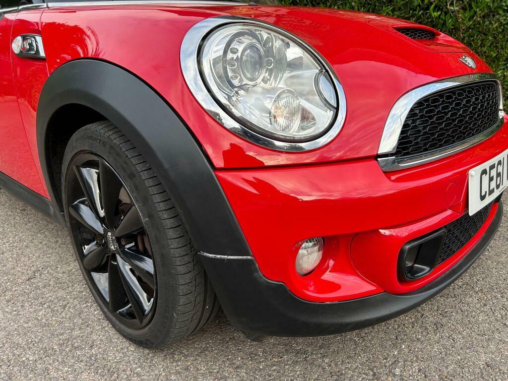 Mini Hatch One Red #83