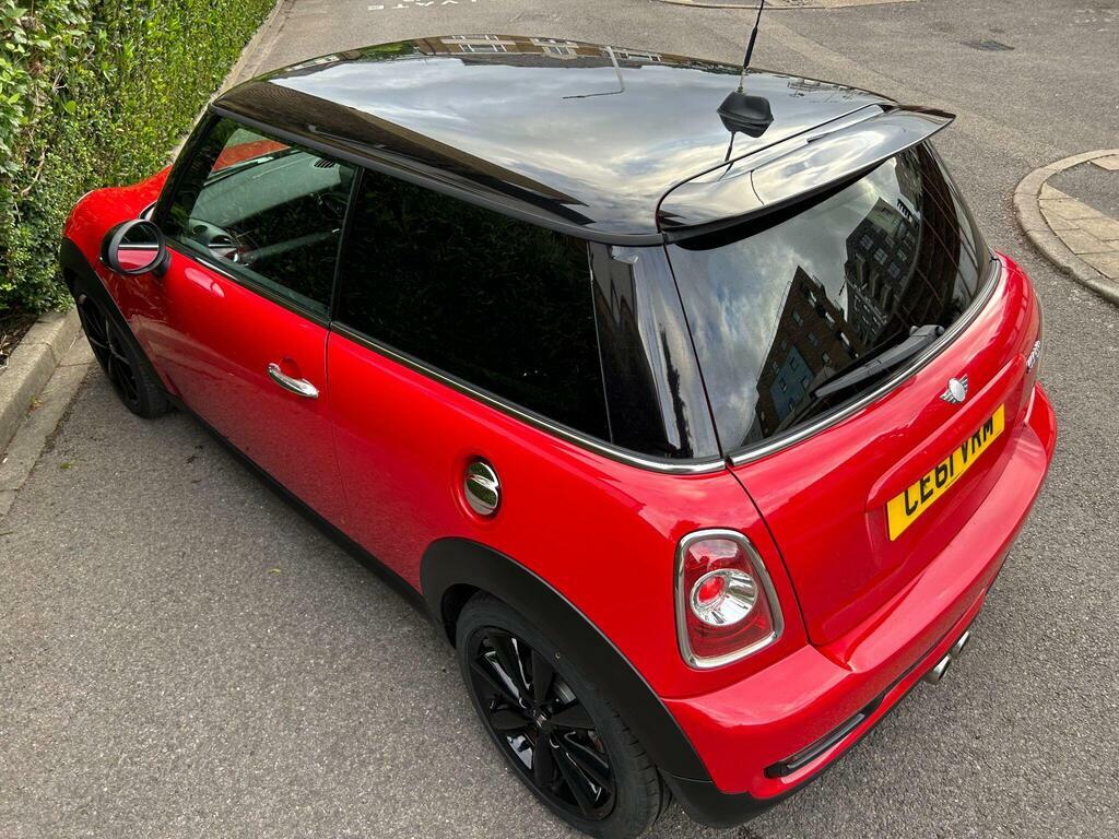 Mini Hatch One Red #50