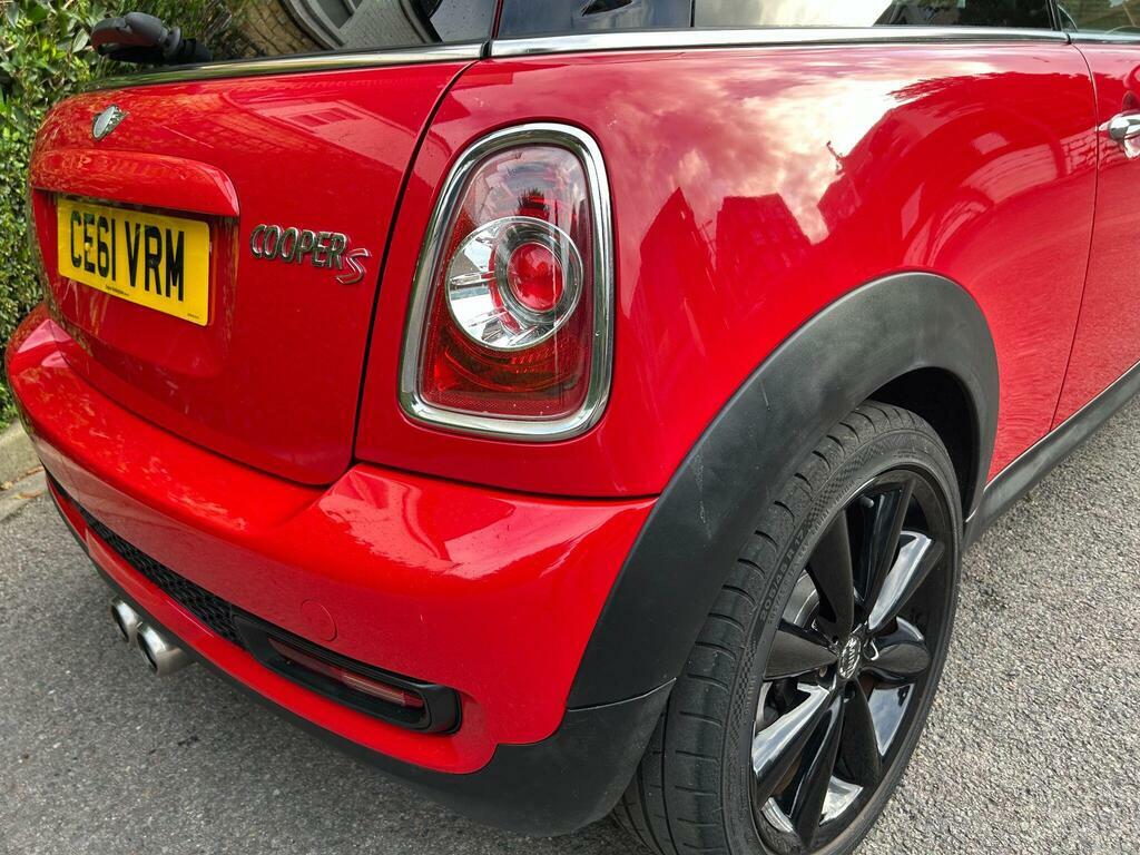 Mini Hatch One Red #82