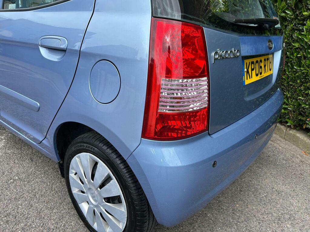 Kia Picanto Hatchback Blue #40