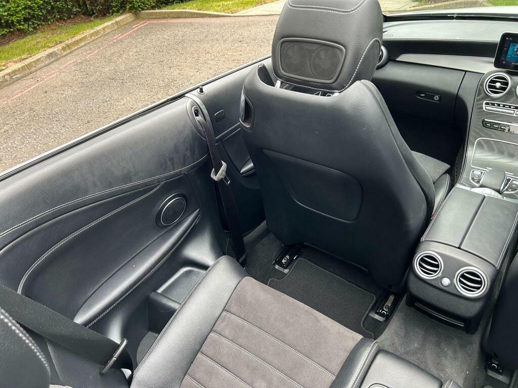 Mercedes-Benz C Class C220d Sport 9G-tronic Black #32