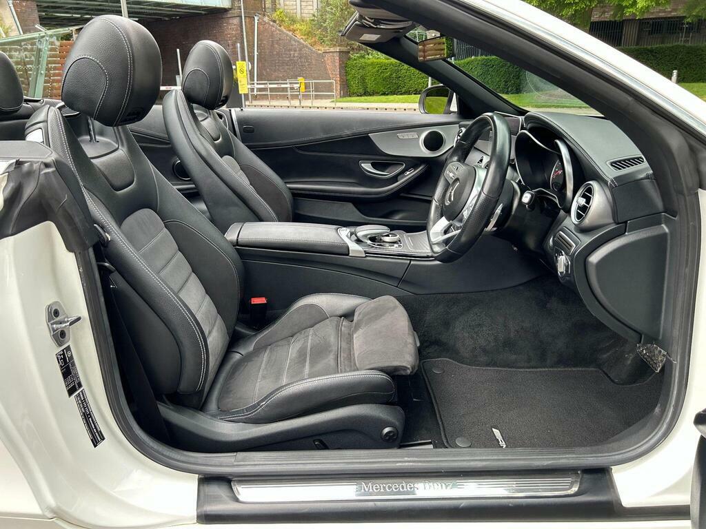 Mercedes-Benz C Class C220d Sport 9G-tronic Black #24