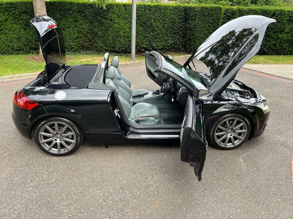 Audi TT  Black #75