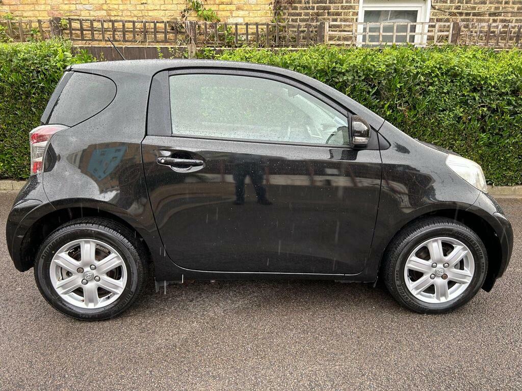 Toyota IQ 1.0 Vvt-i Multidrive Euro 4 Black #5