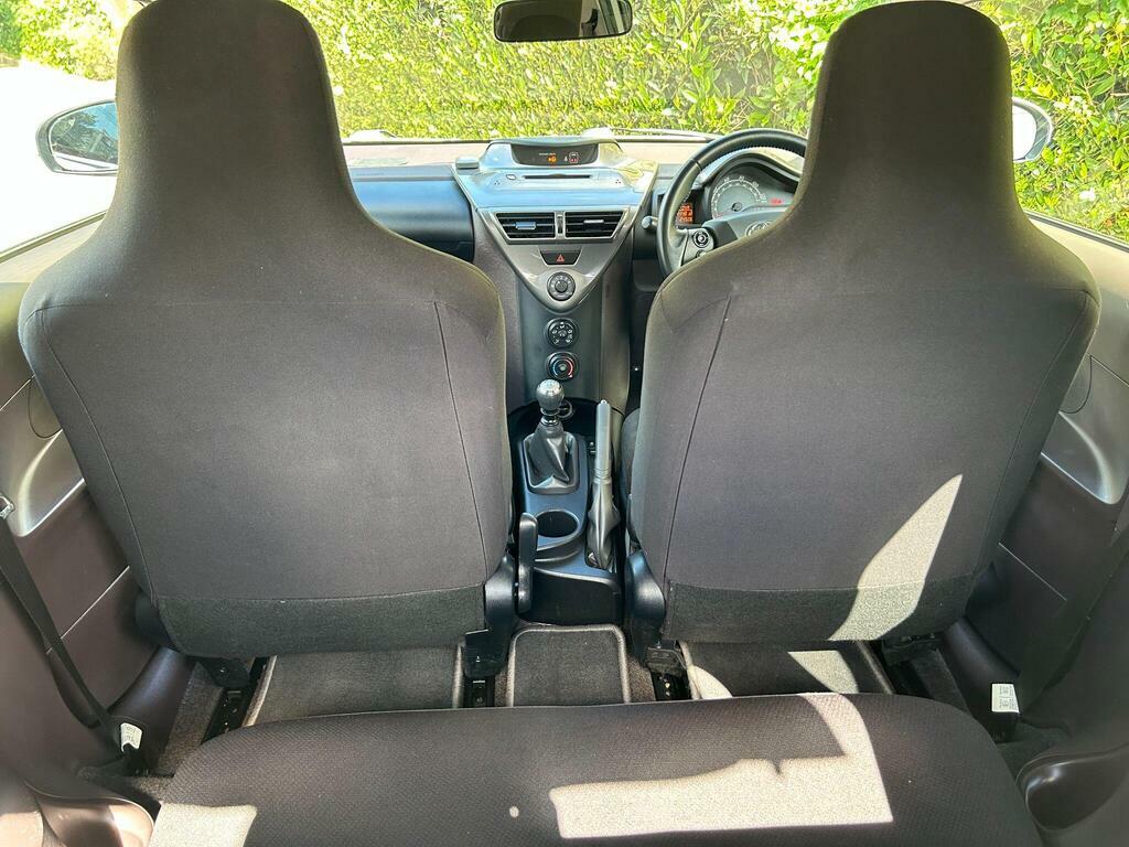 Toyota IQ Hatchback White #66