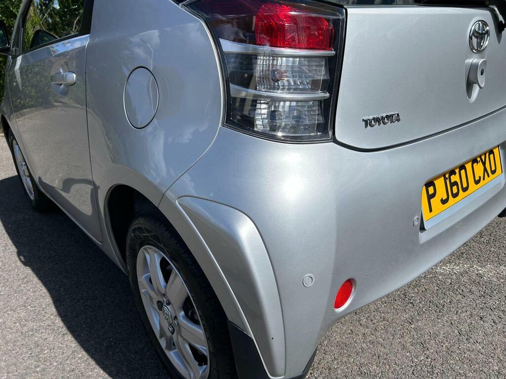 Toyota IQ Hatchback White #78