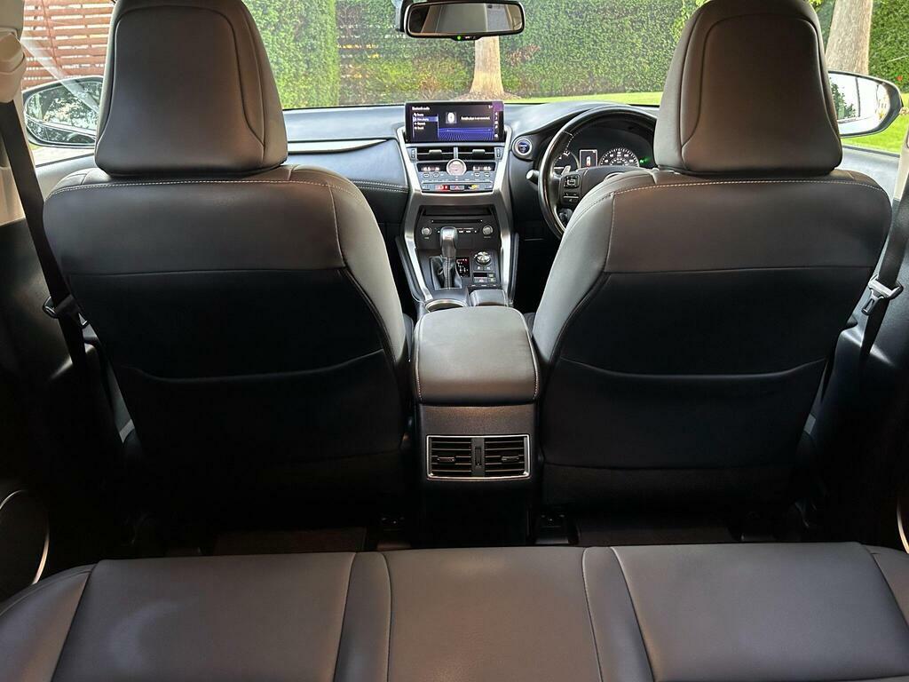 Lexus NX 2.5 300H Premium Suv Hybrid E-cvt 4Wd E Black #32