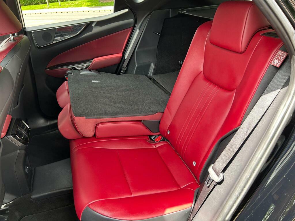 Lexus NX Lexus Nx 350H 2.5 E-cvt Silver #44