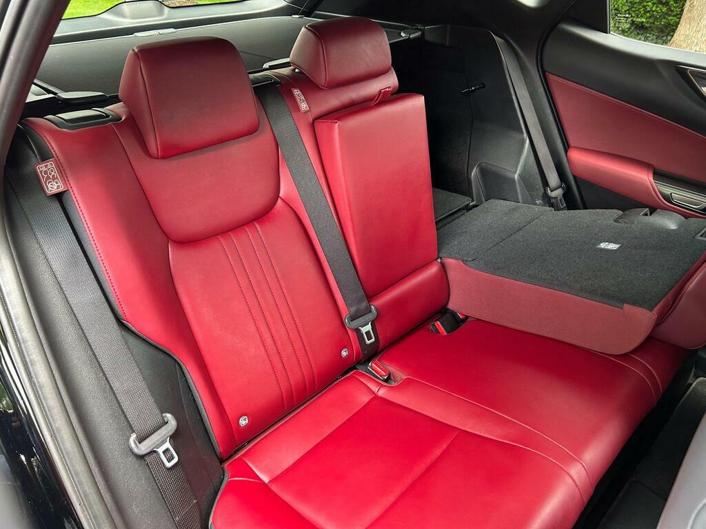 Lexus NX Lexus Nx 350H 2.5 E-cvt Silver #43
