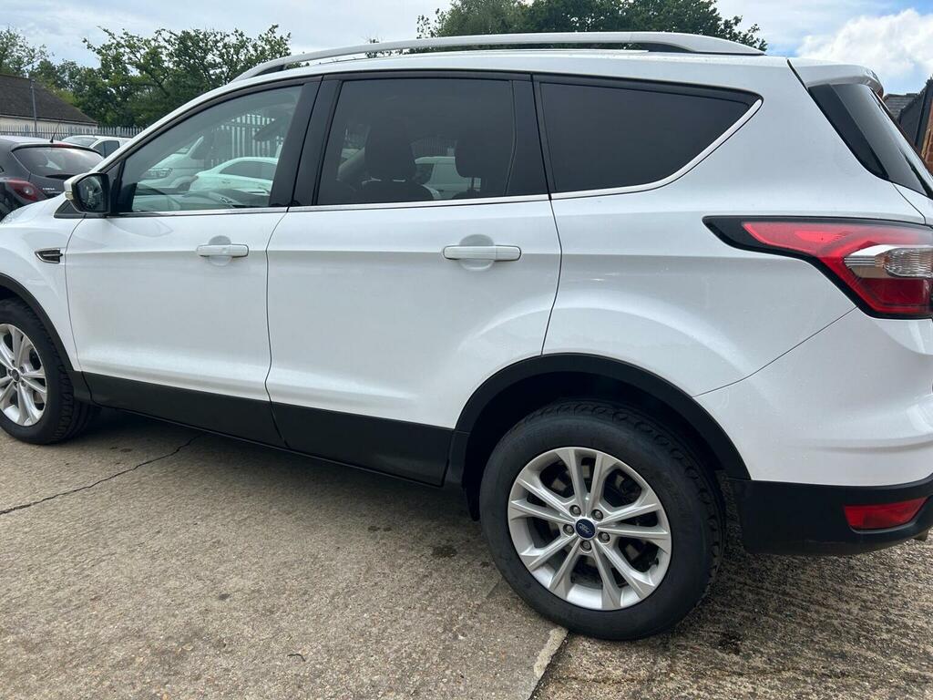 Ford Kuga Suv 1.5T Ecoboost Titanium 2Wd Euro 6 Ss 2 GJ18GJU White #3