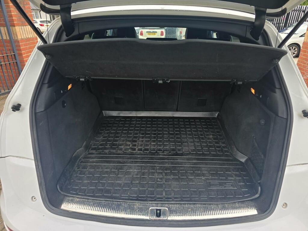 Audi Q5 S Line Plus White #8